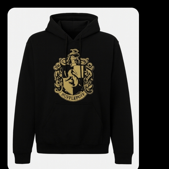Hufflepuff Black Hoodie Sweatshirt MED NWOT Wizard Theme Crest Graphic HP - Picture 2 of 5